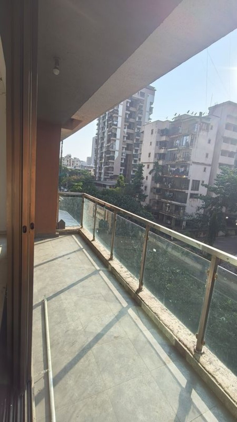 Balcony, ishwar-om-siddhivinayak-apartment 3 Bedroom 1550 Sq.Ft. Apartment In Kharghar Sector 21 Navi Mumbai 10785242