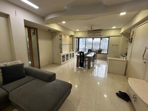 Living Room in 4 BHK Apartment at Shree CHS Andheri, Andheri West – for Rent