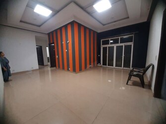 4 BHK +Apartment For Rent in Amrapali Platinum in Sector 119, Noida