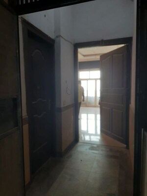  4 BHK Apartment at Amrapali Platinum, Sector 119 – for Rent