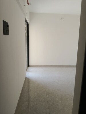 Room in 3 BHK Apartment at Avenue Hills, Kharghar Sector 12 – for Rent