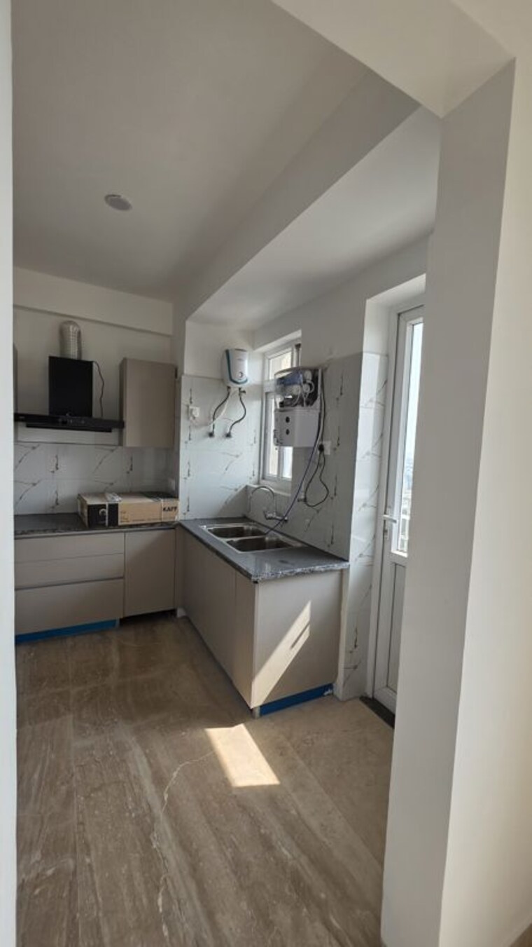 Kitchen, kashish-manor-one 2.5 Bedroom 1715 Sq.Ft. Apartment In Sector 111 Gurgaon 10785251