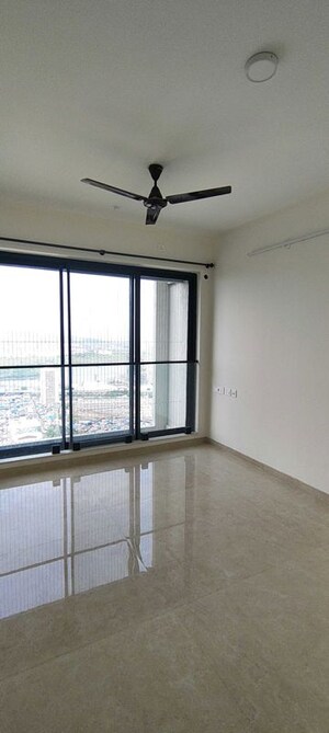 2 BHK Apartment For Rent in Dosti Eastern Bay, Wadala