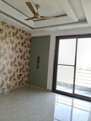Room in 3 BHK Builder Floor at Sector 84 – for Sale
