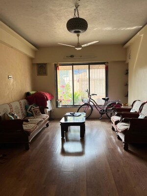 2 BHK Apartment For Rent in Andheri West