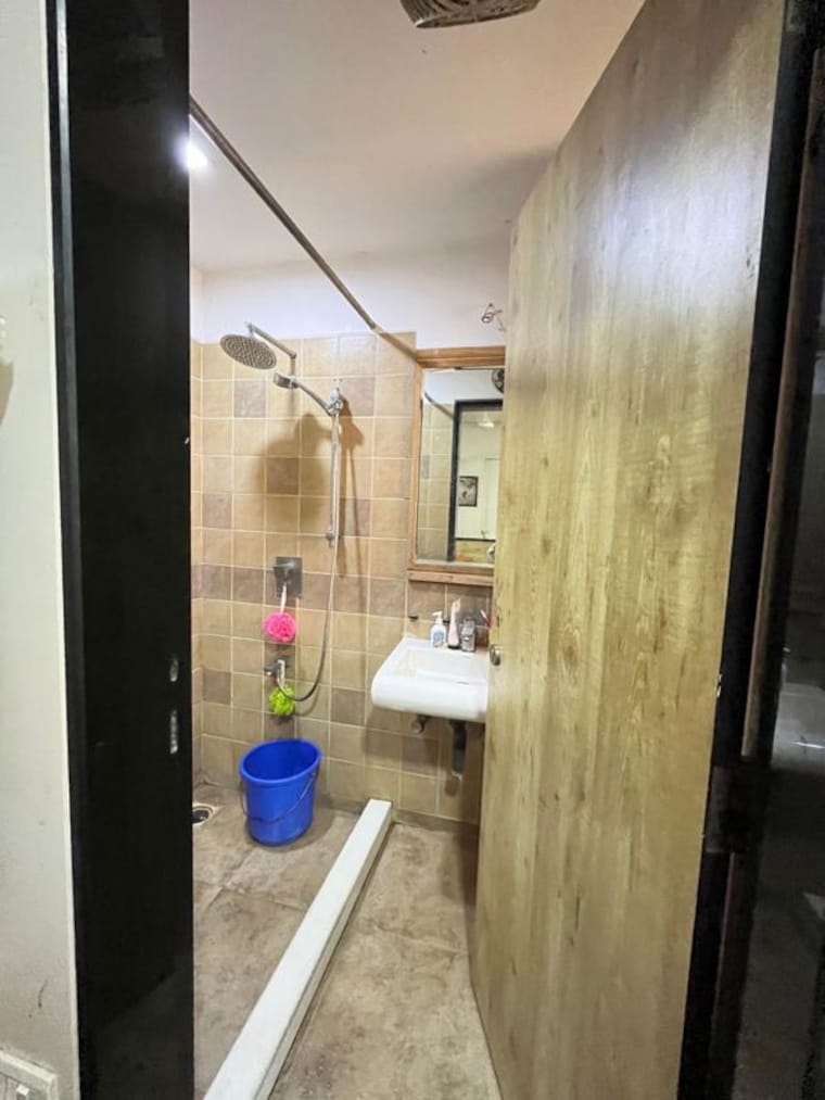 Bathroom, andheri west 2 Bedroom 795 Sq.Ft. Apartment In Andheri West Mumbai 10785278