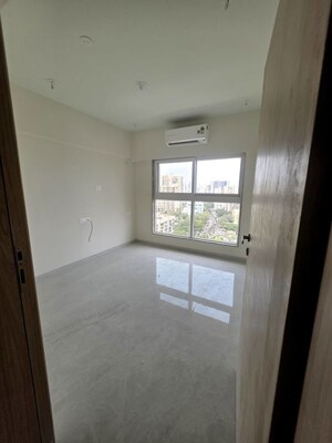 2 BHK Apartment For Rent in Oxford Navrang Navkar, Goregaon West