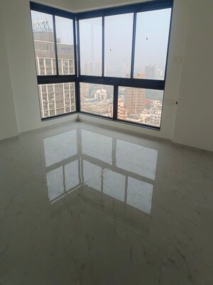 Room in 3 BHK Apartment at Udyog Nagar – for Sale