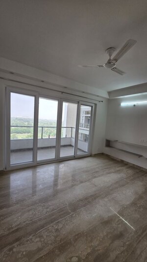 2.5 BHK Apartment For Sale in Kashish Manor One, Sector 111