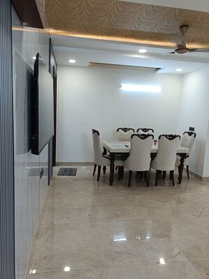 Team Area in 4 BHK Builder Floor at BPTP Park Elite Floors, Sector 85 – for Rent
