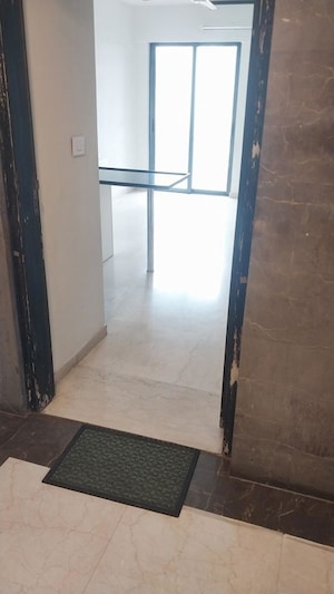 Room in 2 BHK Apartment at Lodha New Cuffe Parade, Wadala – for Rent