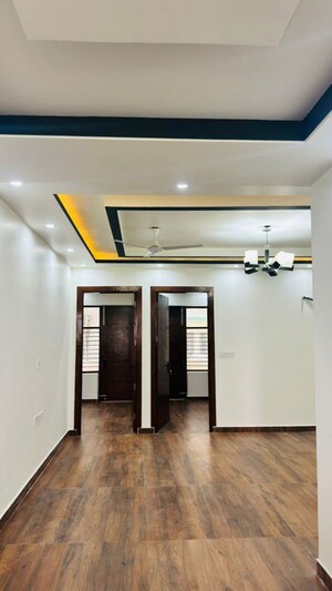 Furnished Amenities in 3 BHK Builder Floor at Sector 37 – for Sale