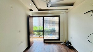 Bedroom in 3 BHK Builder Floor at Sector 37 – for Sale