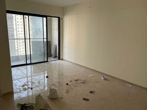 Room in 2 BHK Apartment at Dosti Eastern Bay, Wadala – for Rent