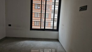 Room in 2 BHK Apartment at Unique Legacy Majestic, Mundhwa – for Sale