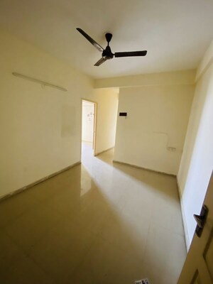 Room in 2 BHK Apartment at Pyramid Urban Homes, Sector 70a – for Rent