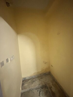 Room in 1 BHK Builder Floor at Uttam Nagar – for Rent