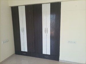 Room in 2 BHK Apartment at Cosmos Classique, Ghodbunder Road – for Rent