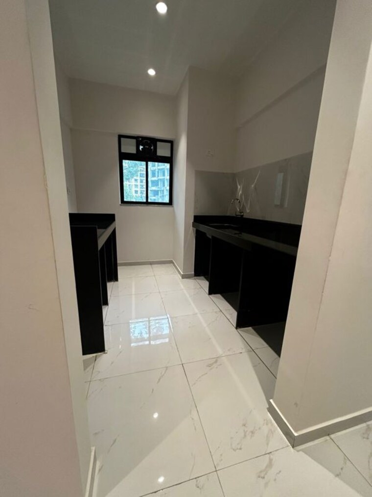 Bathroom, runwal-gardens 2 Bedroom 674 Sq.Ft. Apartment In Dombivli East Thane 10785378