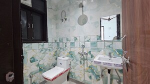 Team Area in 1 BHK Builder Floor at Saket – for Rent