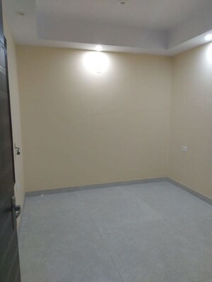 Room in 2 BHK Independent House at Sector 4 – for Rent