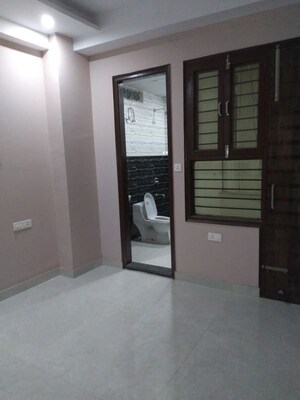 Room in 2 BHK Independent House at Sector 4 – for Rent