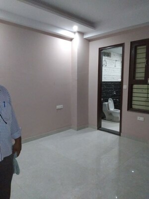 Room in 2 BHK Independent House at Sector 4 – for Rent