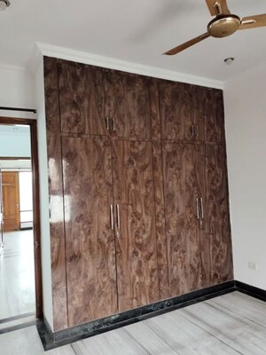 Room in 2 BHK Independent House at Sector 4 – for Rent