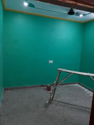 Room in 2 BHK Independent House at Sector 4 – for Rent