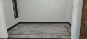 Room in 2 BHK Independent House at Sector 4 – for Rent