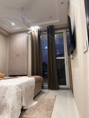 Bedroom in 1 BHK Builder Floor at Sector 38 – for Rent