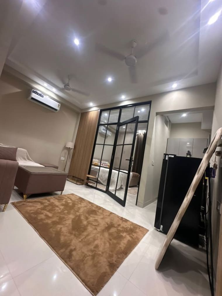 Attached Bathroom, sector 38 1 Bedroom 725 Sq.Ft. Builder Floor In Sector 38 Gurgaon 10785422