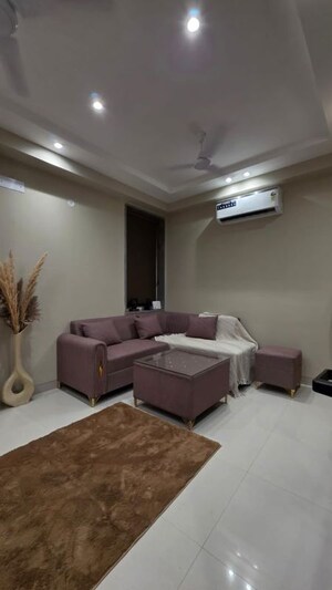 1 BHK Builder Floor For Rent in Sector 38