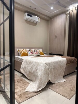Bedroom in 1 BHK Builder Floor at Sector 38 – for Rent