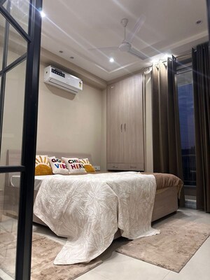 Bedroom in 1 BHK Builder Floor at Sector 38 – for Rent