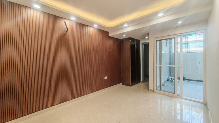 Room, green fields colony 3 Bedroom 200 Sq.Yd. Builder Floor In Green Fields Colony Faridabad 10785431