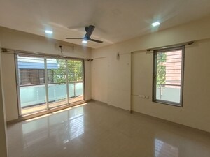 Room in 2 BHK Apartment at RRB Satra Harmony, Chembur – for Rent