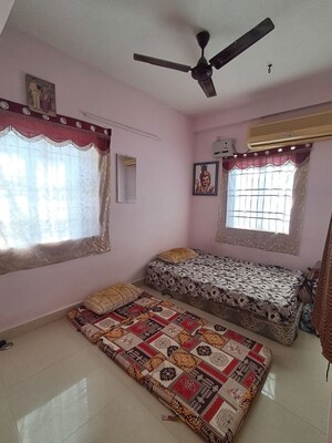 Room in 3 BHK Independent House at Pallikaranai – for Sale