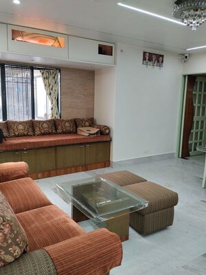 2 BHK Apartment For Rent in Walkeshwar