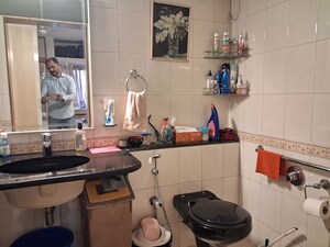Bathroom in 1 RK Apartment at Bhagwan Nagar – for Sale