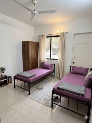 Room in  Pg at Vishal Nagar – for Rent
