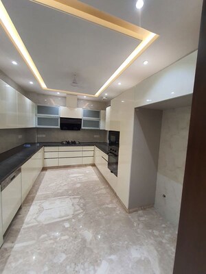 Building Lobby in 4 BHK Builder Floor at Sushant Lok I – for Rent