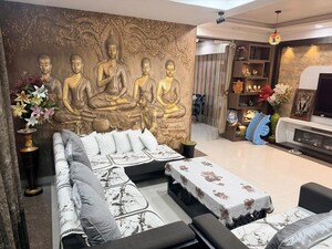 Bedroom in 4 BHK Builder Floor at Indrapuram – for Sale