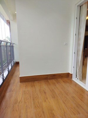 Room in 3 BHK Apartment at Disha Whitehill Towers, Whitefield Road – for Sale