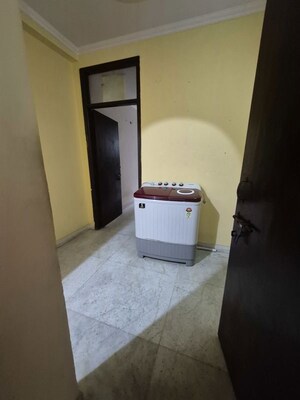 2.5 BHK Builder Floor For Rent in Mayur Vihar