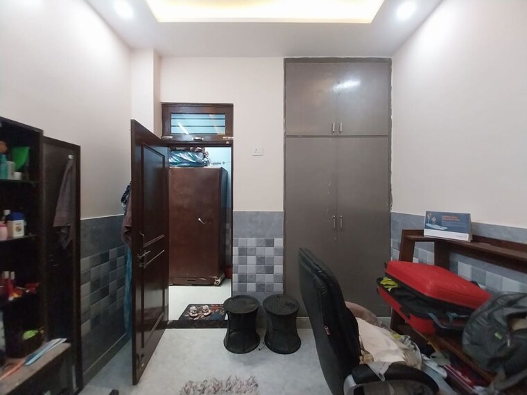 Living Room, sector 47 5 Bedroom 112 Sq.Mt. Independent House In Sector 47 Noida 10785559