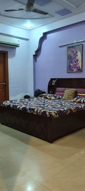 Bedroom in 5 BHK Independent House at Sector 47 – for Sale