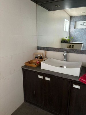 Kitchen in 4 BHK Apartment at Ishwerya Opal, Wheeler Road – for Rent