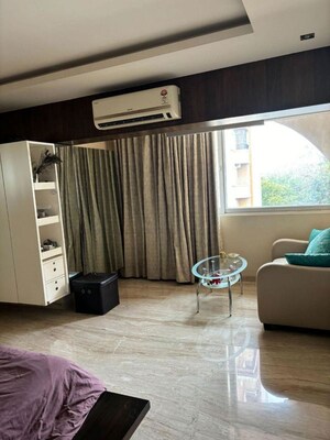 Living Room in 4 BHK Apartment at Ishwerya Opal, Wheeler Road – for Rent