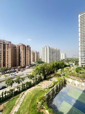 3 BHK Apartment For Rent in Mahagun Mezzaria, Sector 78